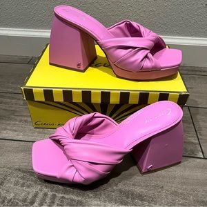 Circus NY By Sam Edelman Sandals